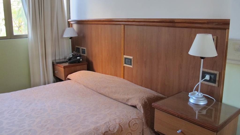 Hotel Pedraza Buenos Aires Ruang foto